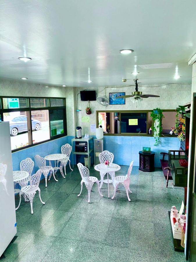 Station Hotel Trang Exterior photo